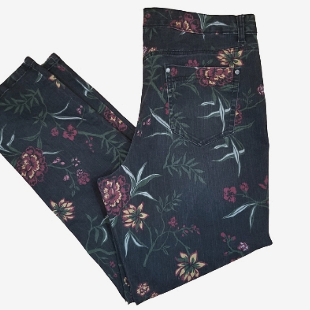 Bandolino Floral Jeans, Dark Wash, 18